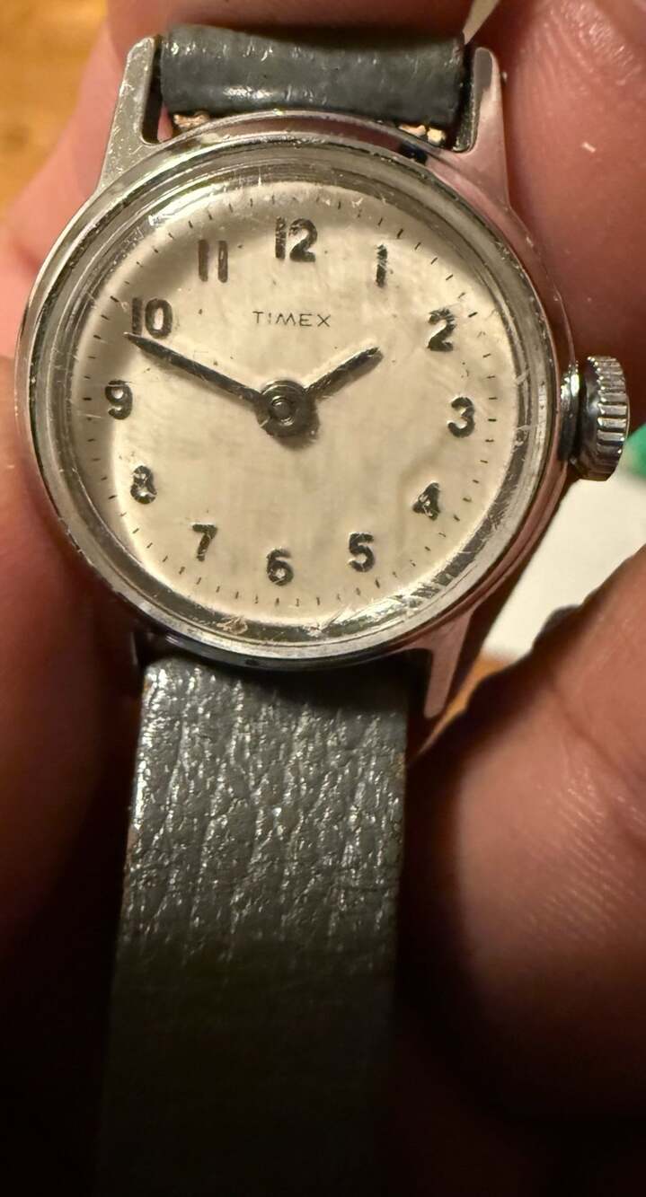 Timex Shock Resistant Ladies Watch C 1960s Vintage Mechanical Cream Dial - ,